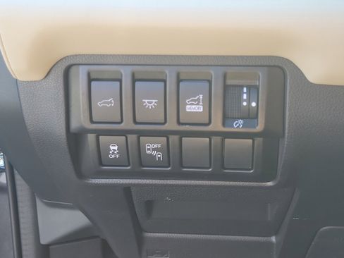 Certified 2022 Subaru Ascent Touring image 30