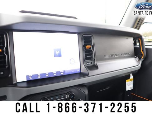 New 2023 Ford Bronco Badlands image 39