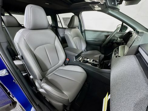 New 2026 Subaru Outback Limited AWD/4WD image 30