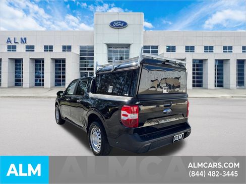 Used 2022 Ford Maverick XL image 9