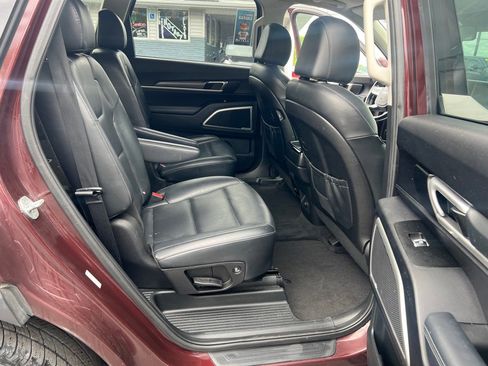 Used 2022 Kia Telluride S AWD/4WD image 34