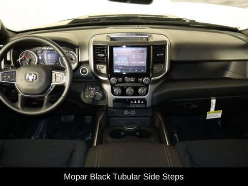 New 2026 RAM 1500 Express AWD/4WD image 14