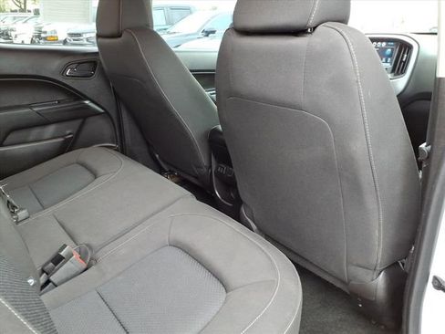 Used 2017 Chevrolet Colorado LT image 26