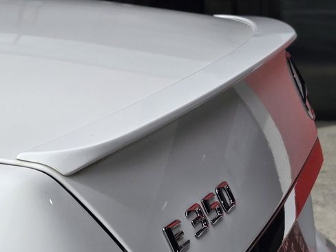 Used 2016 Mercedes-Benz E 350 Sedan image 9