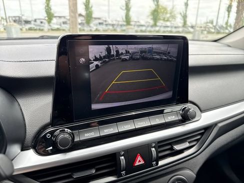 Used 2024 Kia Forte LXS FWD image 23