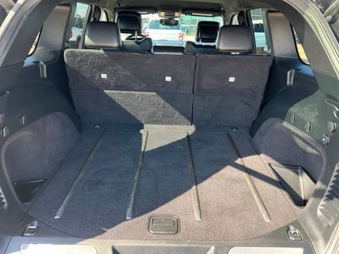 Used 2017 Jeep Grand Cherokee Limited RWD image 15