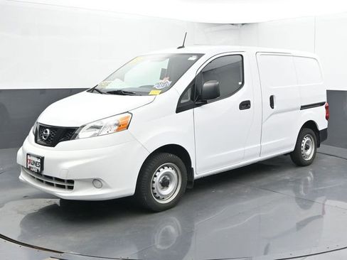 Used 2021 Nissan NV200 S image 6