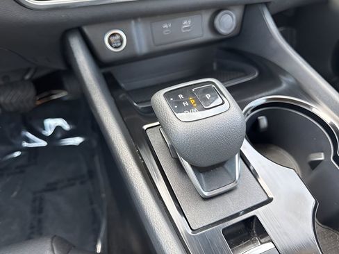 Used 2023 Nissan Rogue SV w/ SV Premium B Package image 17