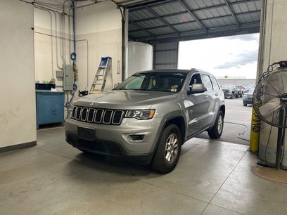 Used 2018 Jeep Grand Cherokee Laredo