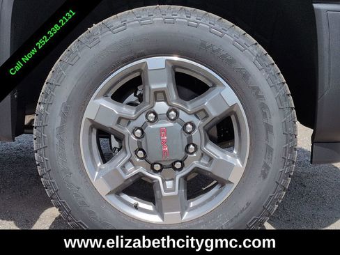 New 2026 GMC Sierra 2500 SLE image 12