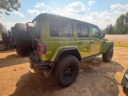 New 2025 Jeep Wrangler Unlimited Rubicon 392 image 15