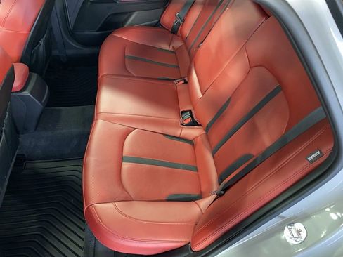 Used 2023 Kia K5 GT-Line image 12