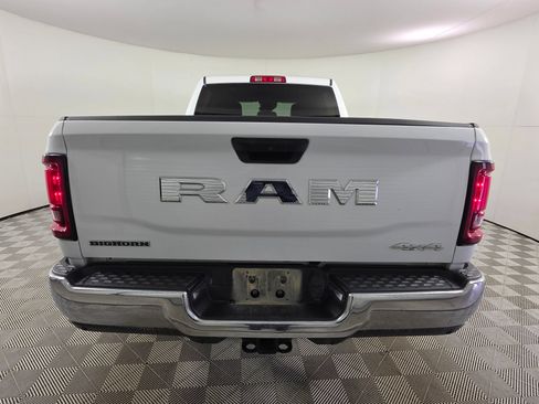 Used 2025 RAM 2500 Big Horn AWD/4WD image 6