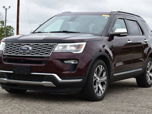 Used 2018 Ford Explorer Platinum AWD/4WD image 1