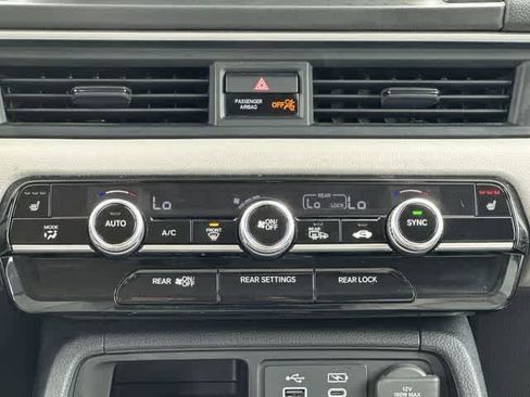 Used 2024 Honda Pilot EX-L image 14