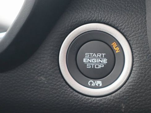 New 2026 RAM 1500 4x4 Crew Cab image 10