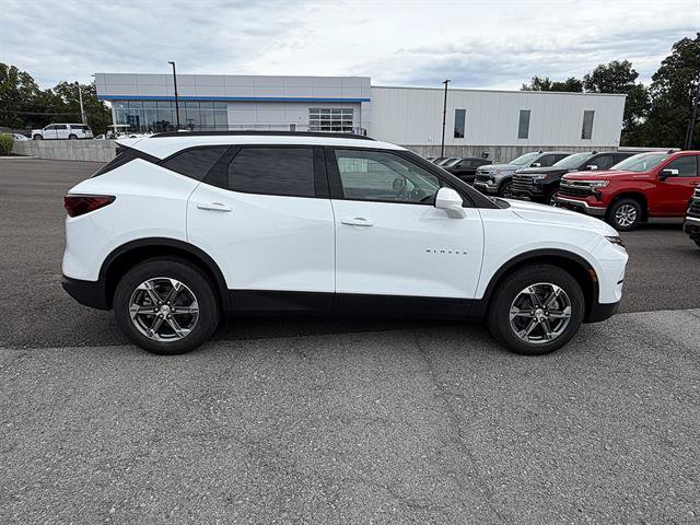 New 2026 Chevrolet Blazer LT w/ Convenience Package AWD/4WD image 7