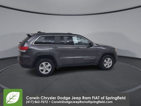 Used 2016 Jeep Grand Cherokee Laredo w/ Quick Order Package 23E AWD/4WD image 16
