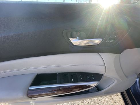 Used 2016 Acura TLX V6 SH-AWD w/ Advance Package image 12