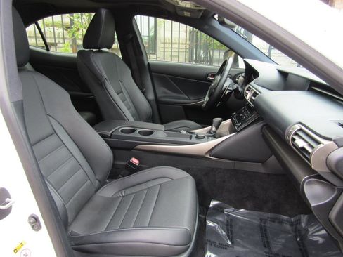 Used 2014 Lexus IS 250 w/ F-Sport Package RWD image 12