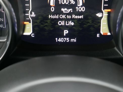 Used 2023 Jeep Gladiator Mojave w/ Cold Weather Group image 31