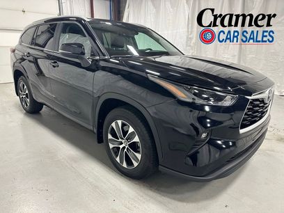 Used 2025 Toyota Highlander XLE