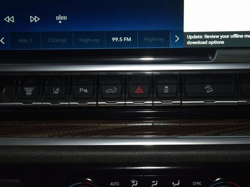 Used 2024 Chevrolet Silverado 2500 LT w/ All Star Edition image 34