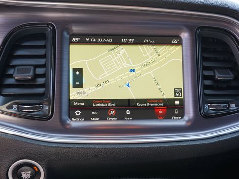 Used 2018 Dodge Challenger R/T Scat Pack RWD image 23