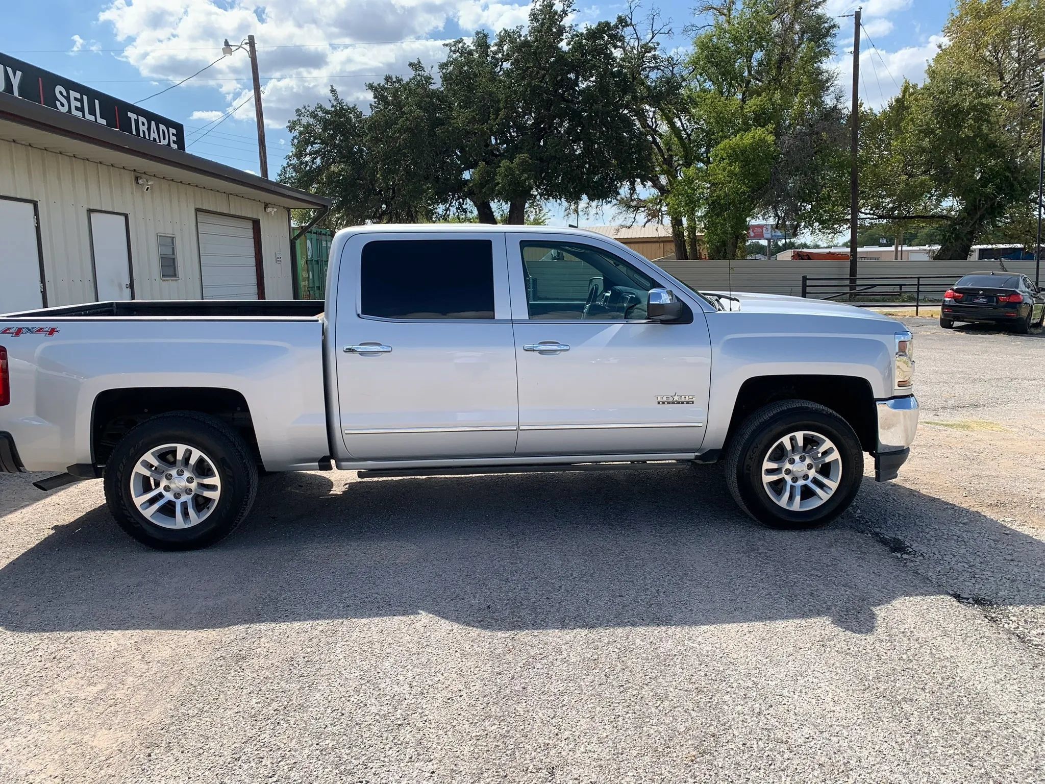 Used 2017 Chevrolet Silverado 1500 LTZ w/ Texas Edition AWD/4WD image 1