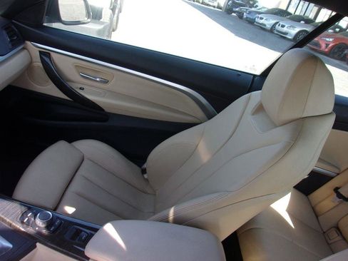 Used 2017 BMW 430i Convertible image 11