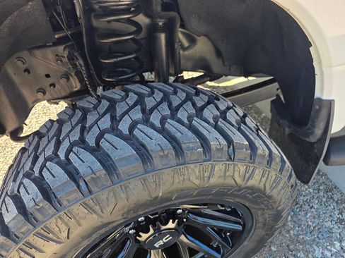 Used 2019 Ford F250 XL w/ Power Equipment Group AWD/4WD image 13