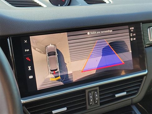 Certified 2023 Porsche Cayenne S Platinum image 31