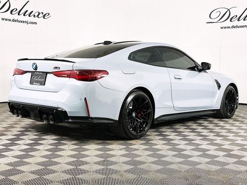 Used 2025 BMW M4 Competition w/ Executive Package image 6
