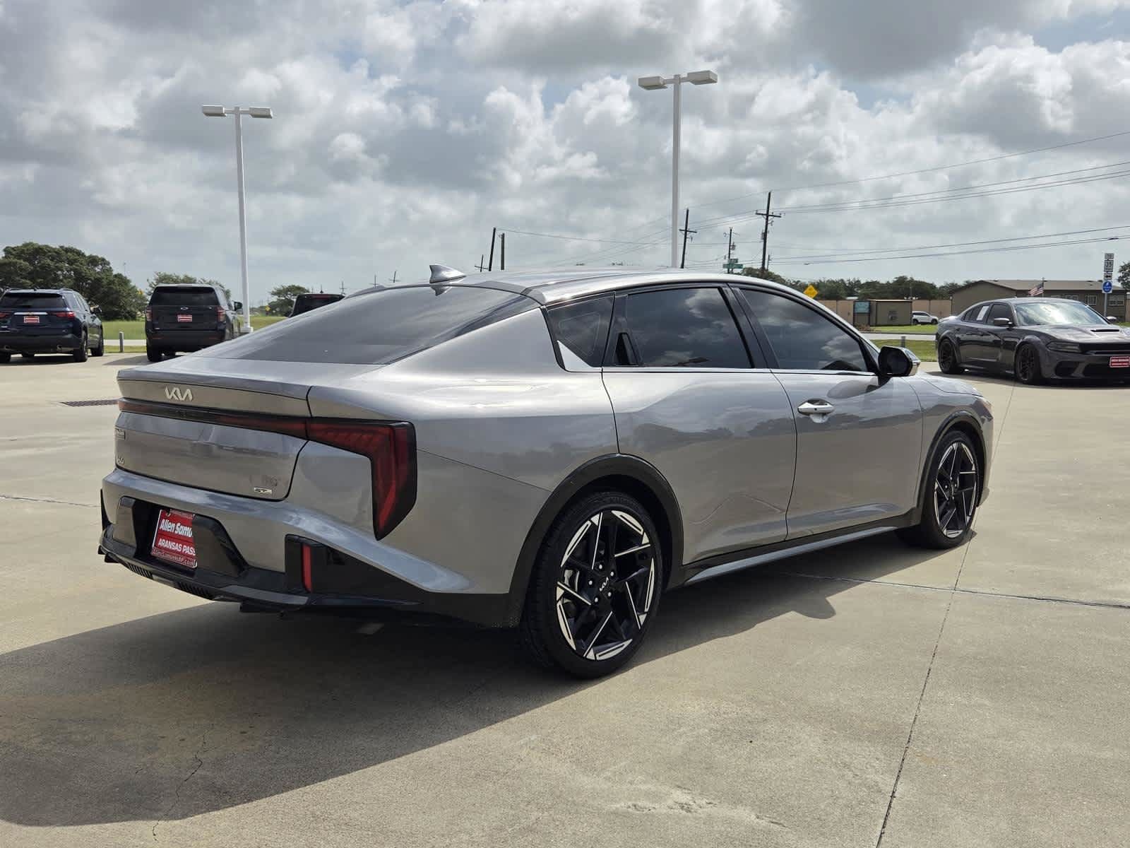 Used 2025 Kia K4 GT-Line FWD image 5