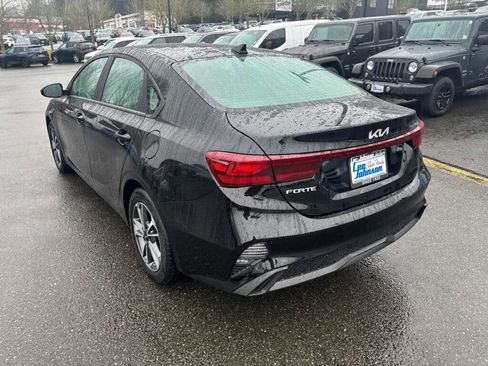 Certified 2023 Kia Forte LXS image 7