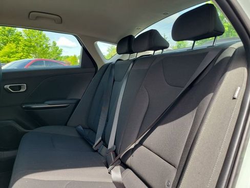 New 2026 Kia K4 FWD image 8