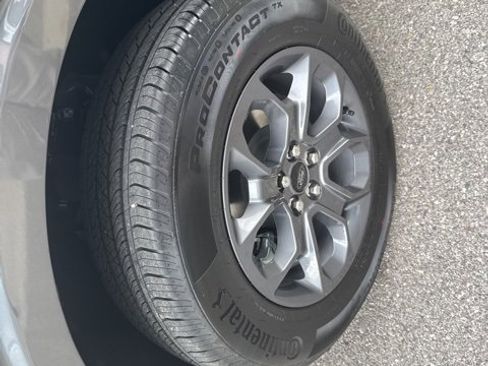 New 2025 Ford Maverick XLT w/ XLT Luxury Package image 9