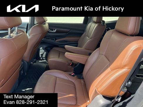 Used 2025 Subaru Ascent Touring w/ Popular Package #2 AWD/4WD image 18