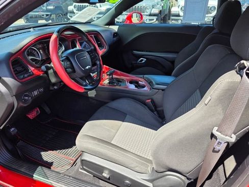 Used 2022 Dodge Challenger R/T RWD image 10