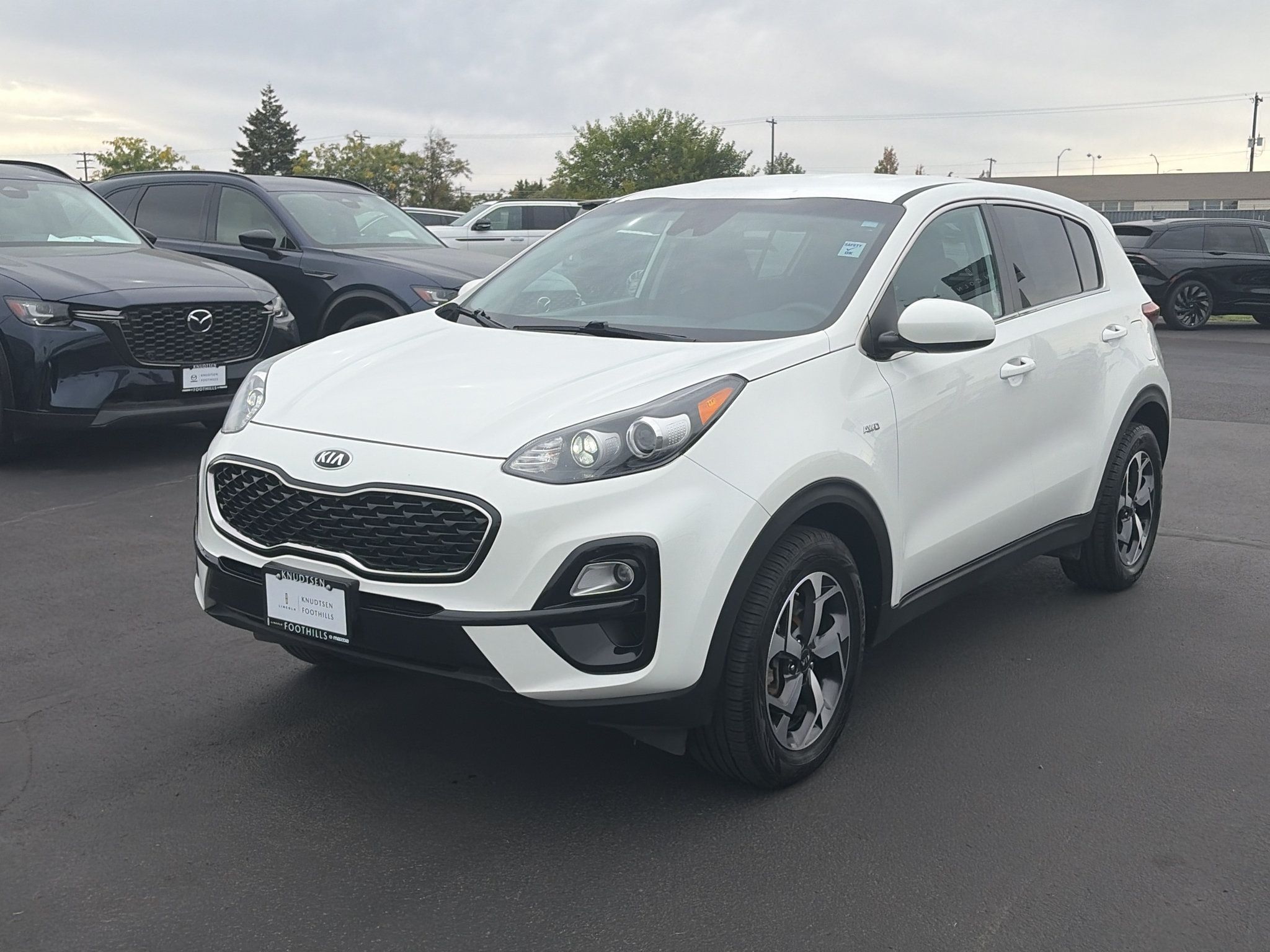 Used 2020 Kia Sportage LX AWD/4WD image 3