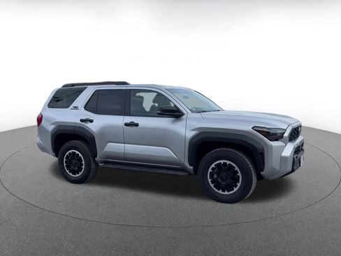 Used 2025 Toyota 4Runner TRD Off-Road image 2