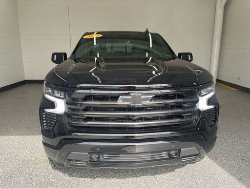 Used 2024 Chevrolet Silverado 1500 High Country w/ Midnight Edition image 9