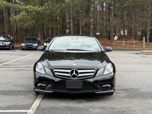 Used 2011 Mercedes-Benz E 550 E550 Coupe image 2