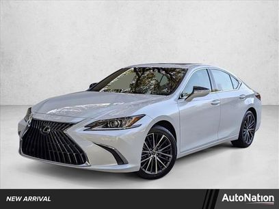 New 2025 Lexus ES 350 w/ Premium Package