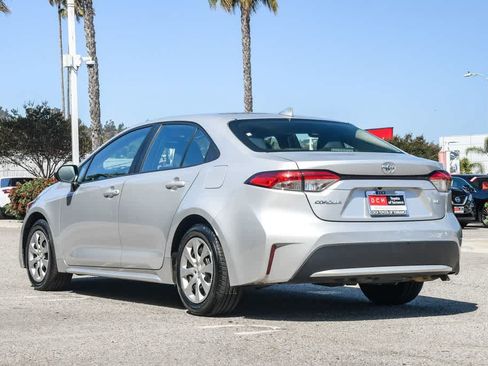 Used 2022 Toyota Corolla LE FWD image 7