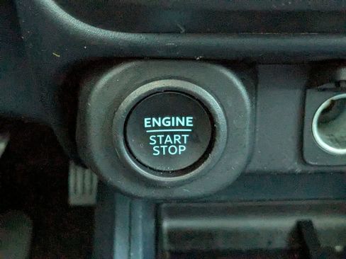 Used 2024 Ford Maverick Tremor w/ Tremor Off-Road Package AWD/4WD image 32