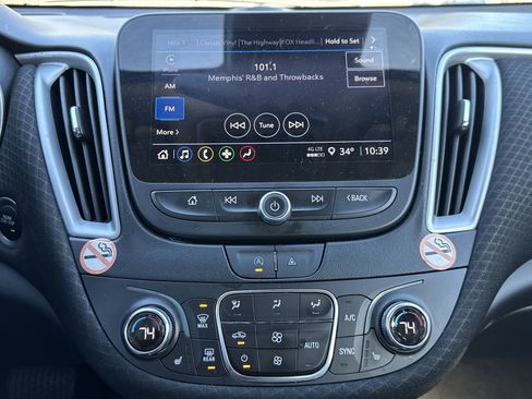 Used 2024 Chevrolet Malibu LT image 12