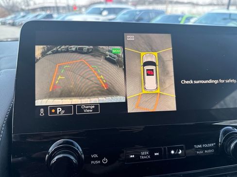 Used 2024 INFINITI QX80 Luxe image 21