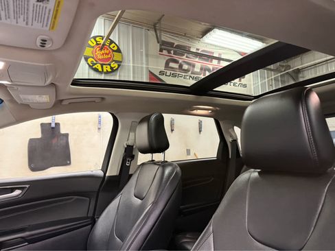 Used 2020 Ford Edge Titanium w/ Equipment Group 301A image 12