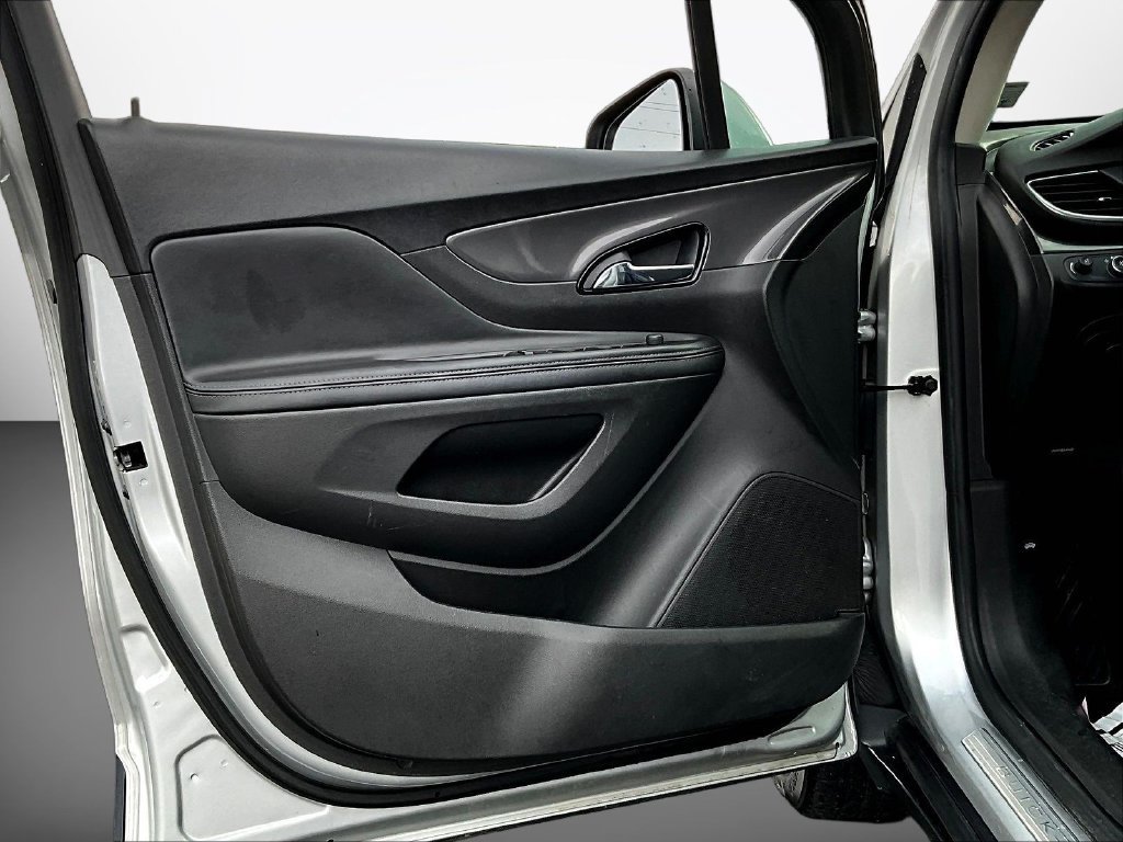 Used 2019 Buick Encore Preferred FWD image 22